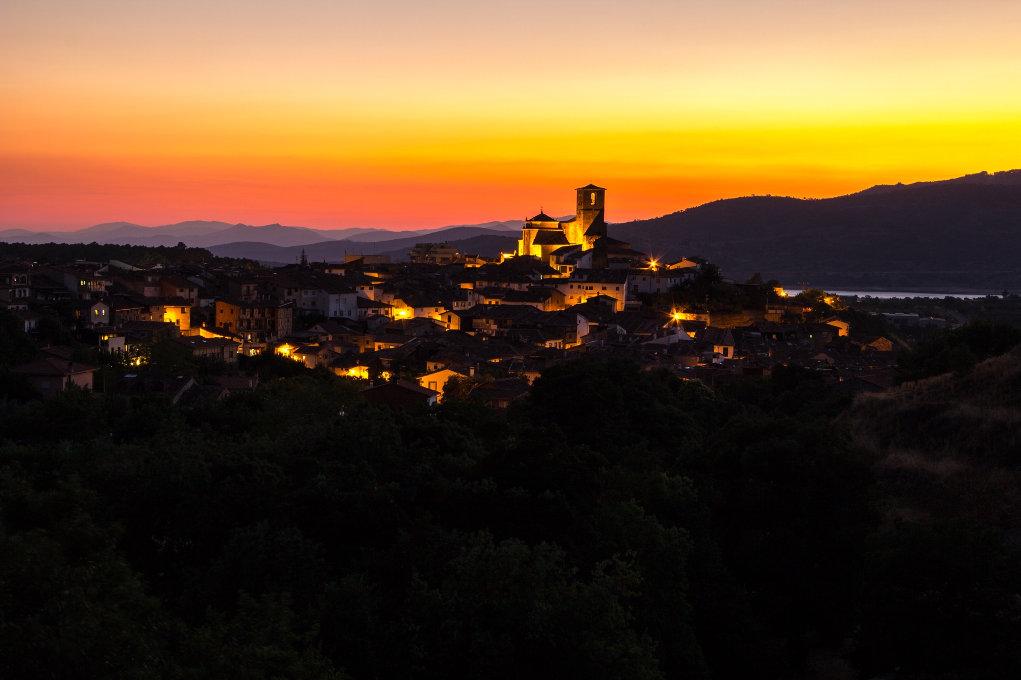 Hervás al atardecer